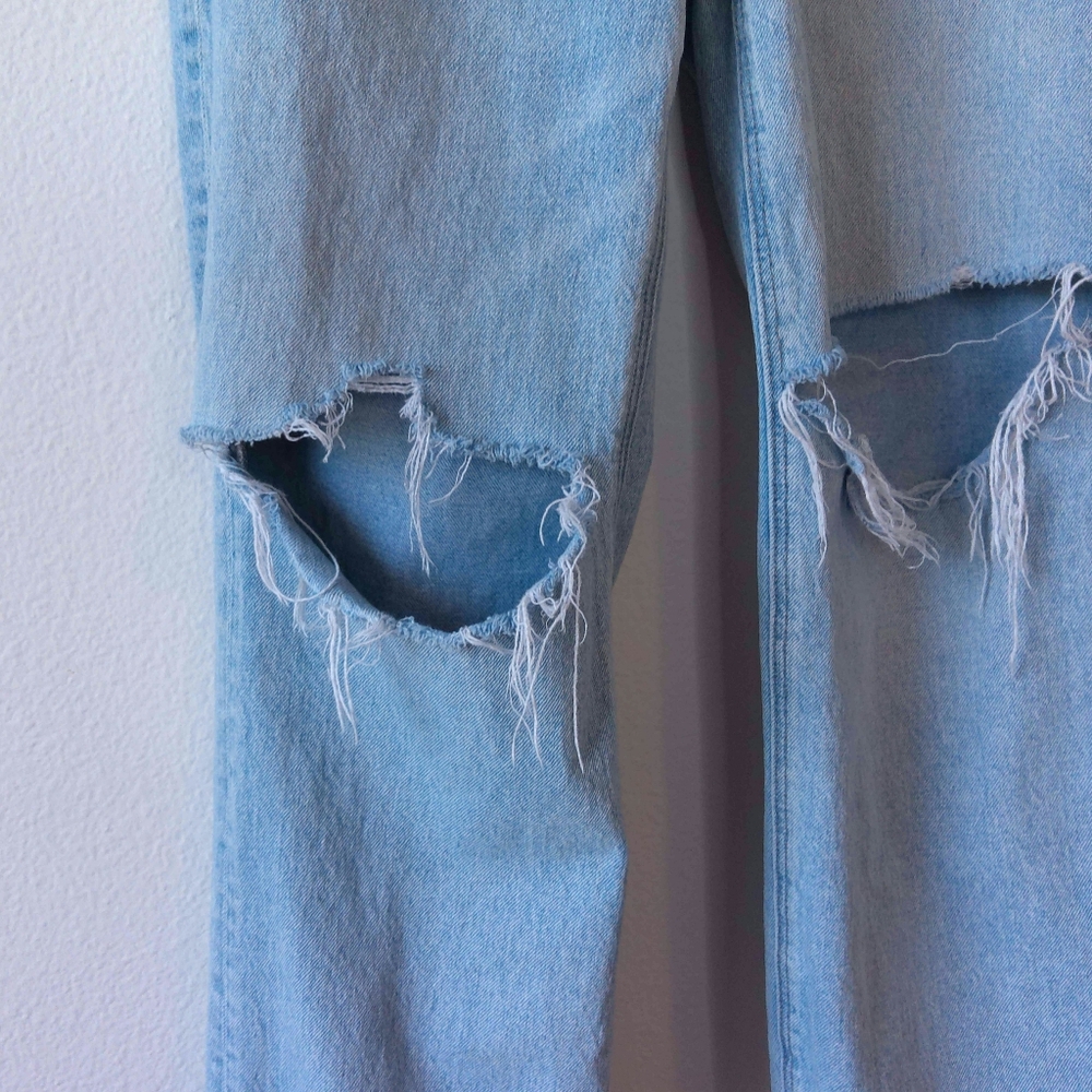 AMERICAN EAGLE OUTFITTERS JEANS - Picture 3 of 8